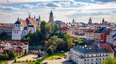 Odkrywamy Polskę z dzieckiem. Dokąd jechać i jak się do tej wyprawy przygotować?