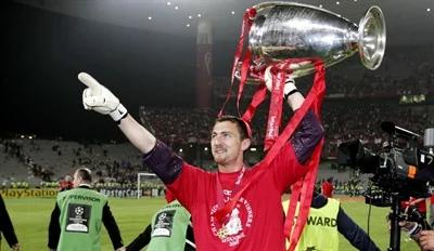 "Wielka Dziesiątka" - Jerzy Dudek. "Tańczący" bramkarz i bohater finału Ligi Mistrzów