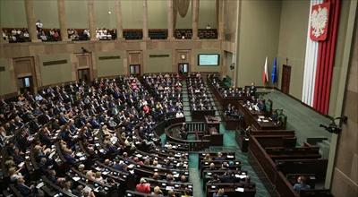 PiS goni KO, dystans maleje. Jest nowy sondaż